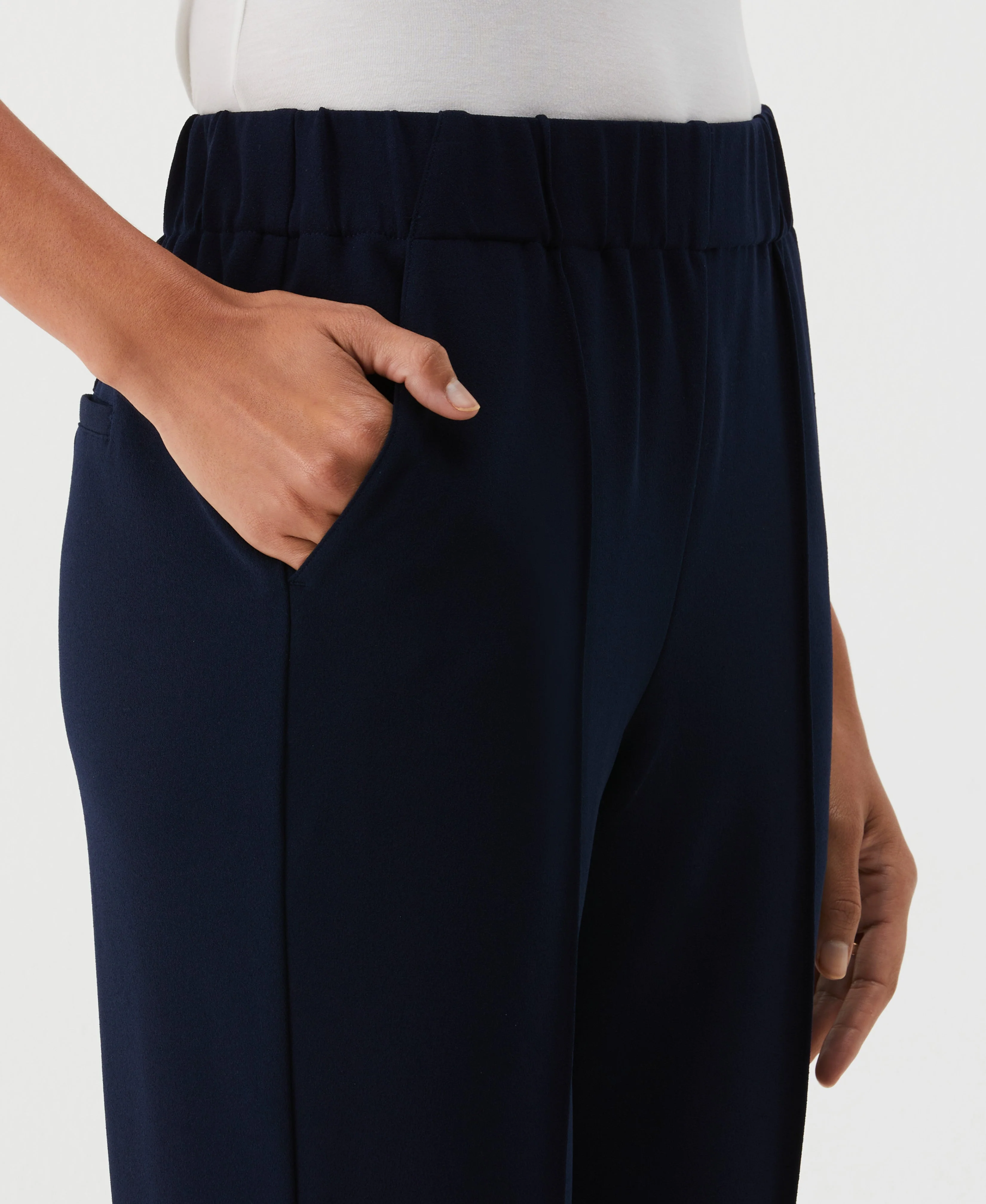 Petite Easy Pull On Pant - Image 4