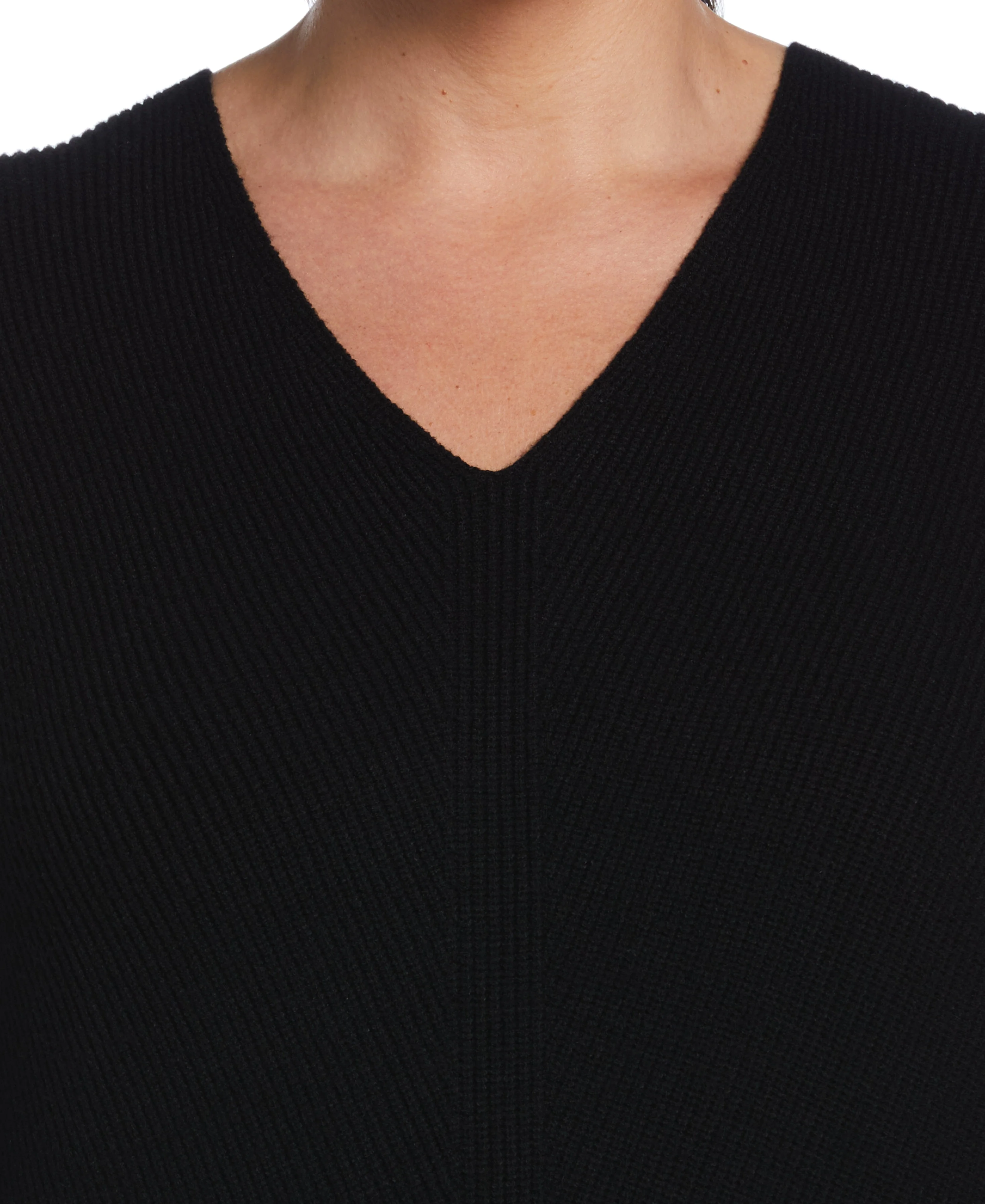 Plus Size Essential Ribbed V-Neck Sweater - Image 6