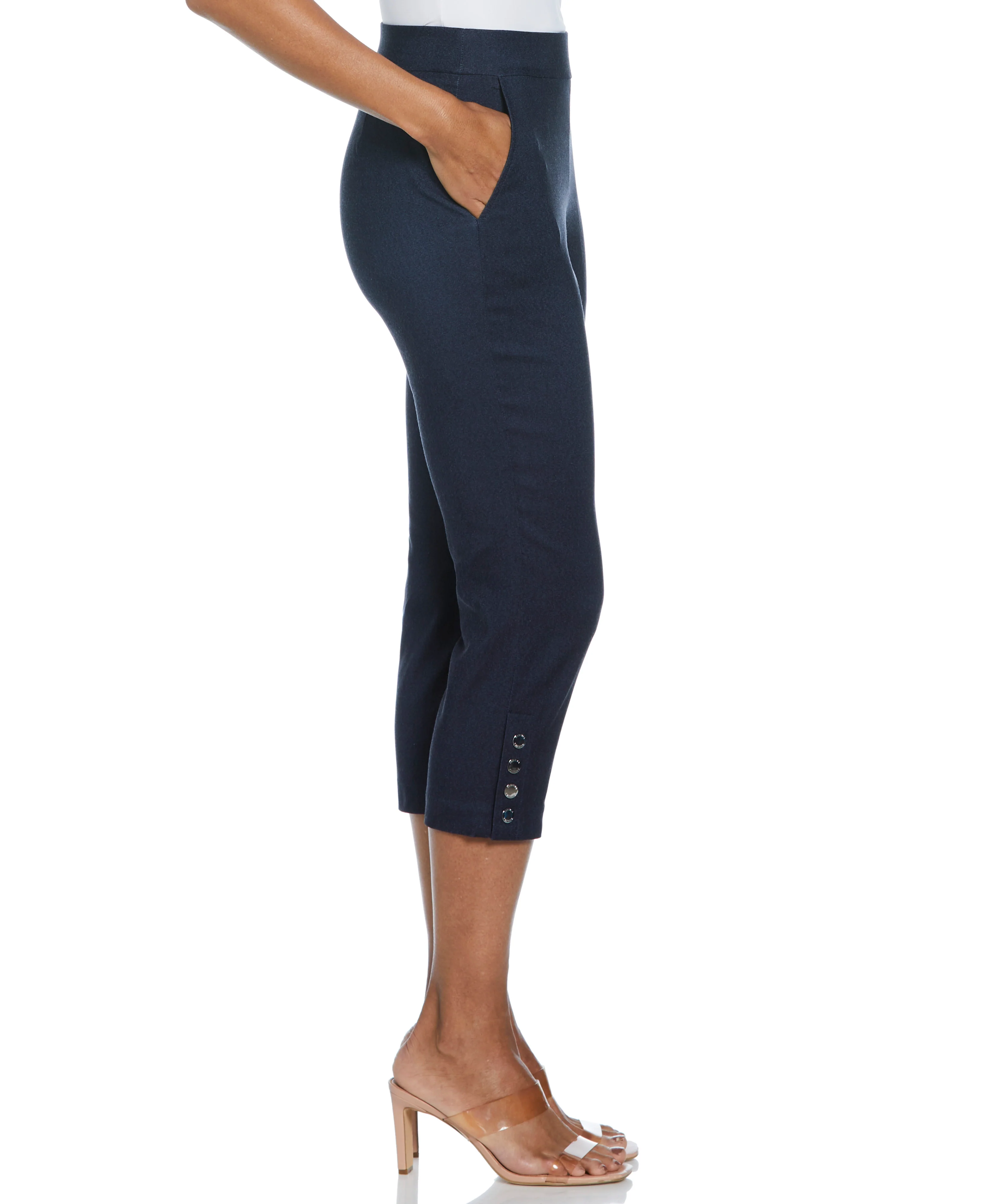 Indigo Rinse Rivet Detail Pull-On Capris - Image 3