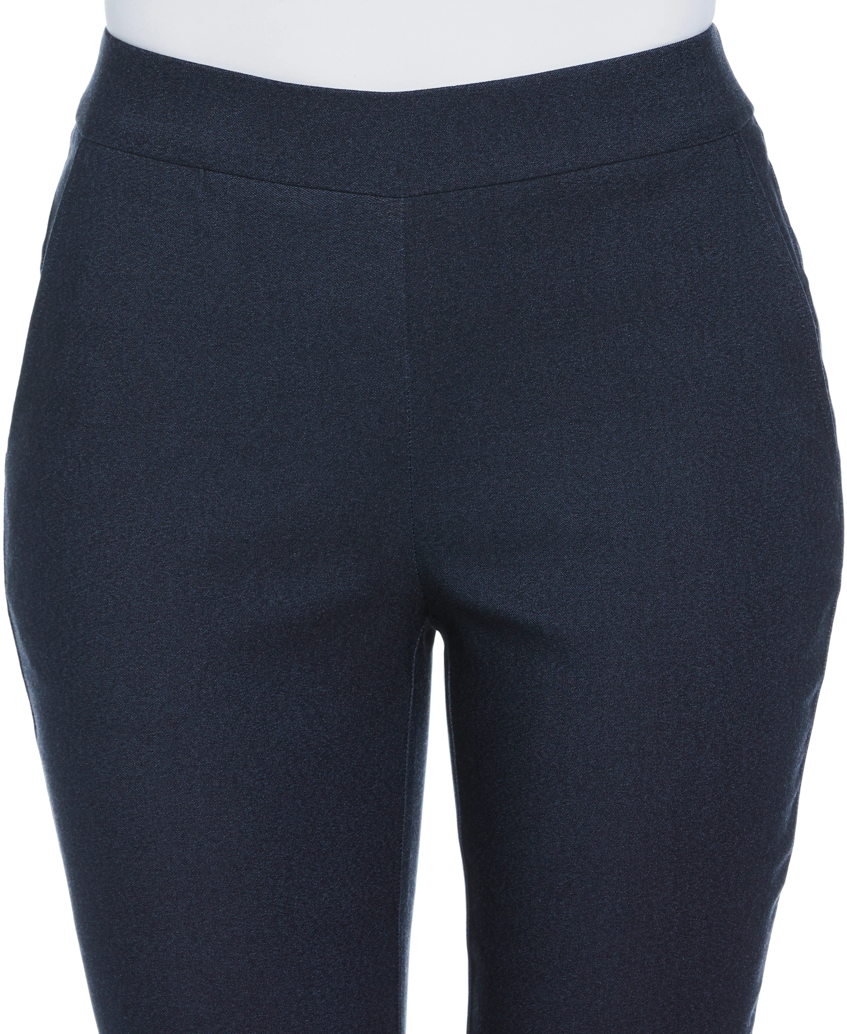 Indigo Rinse Rivet Detail Pull-On Capris - Image 4