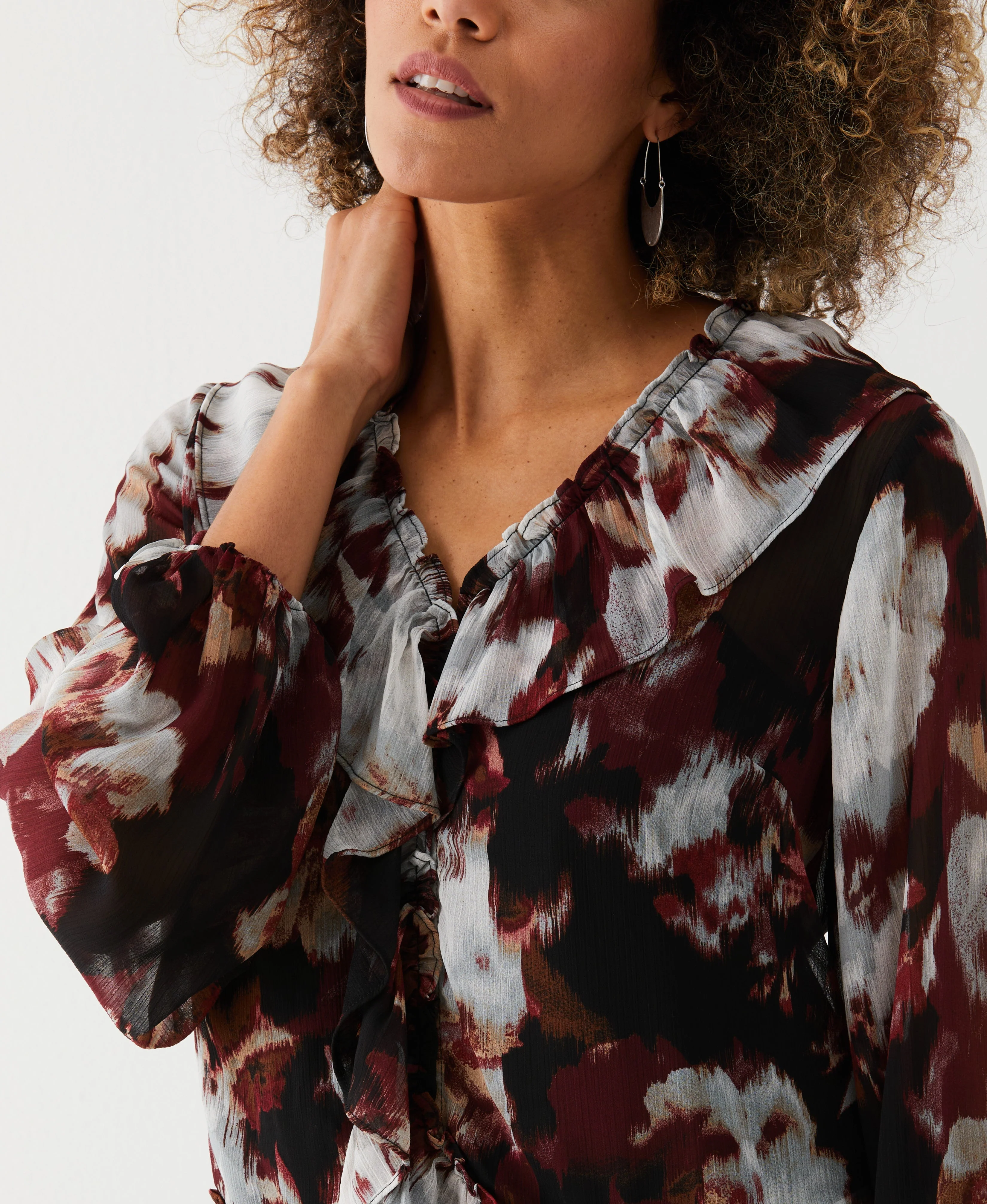 Petite Printed V-Neck Ruffle Blouse - Image 4