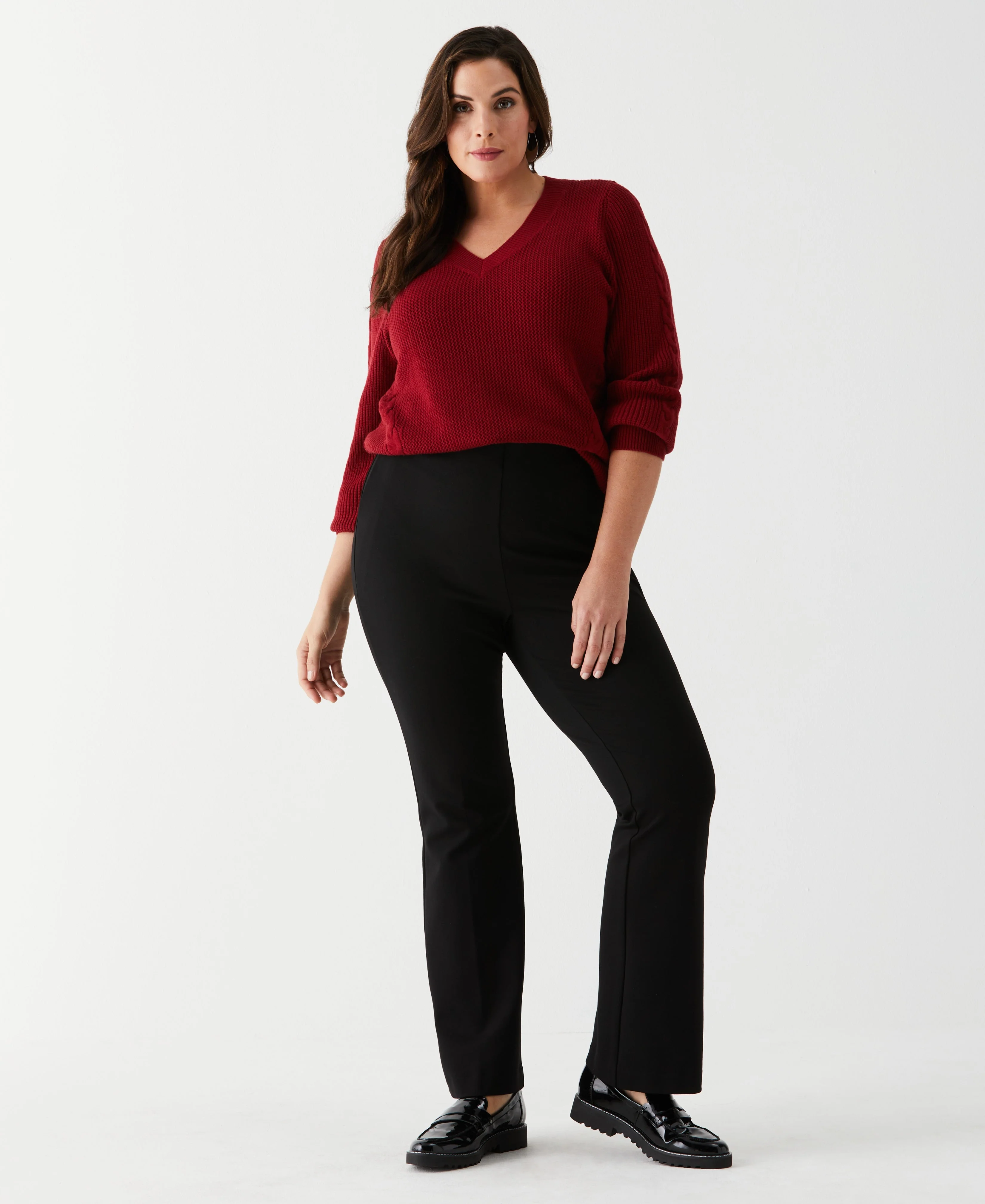 Plus Size Cable Knit V-Neck Sweater - Image 10