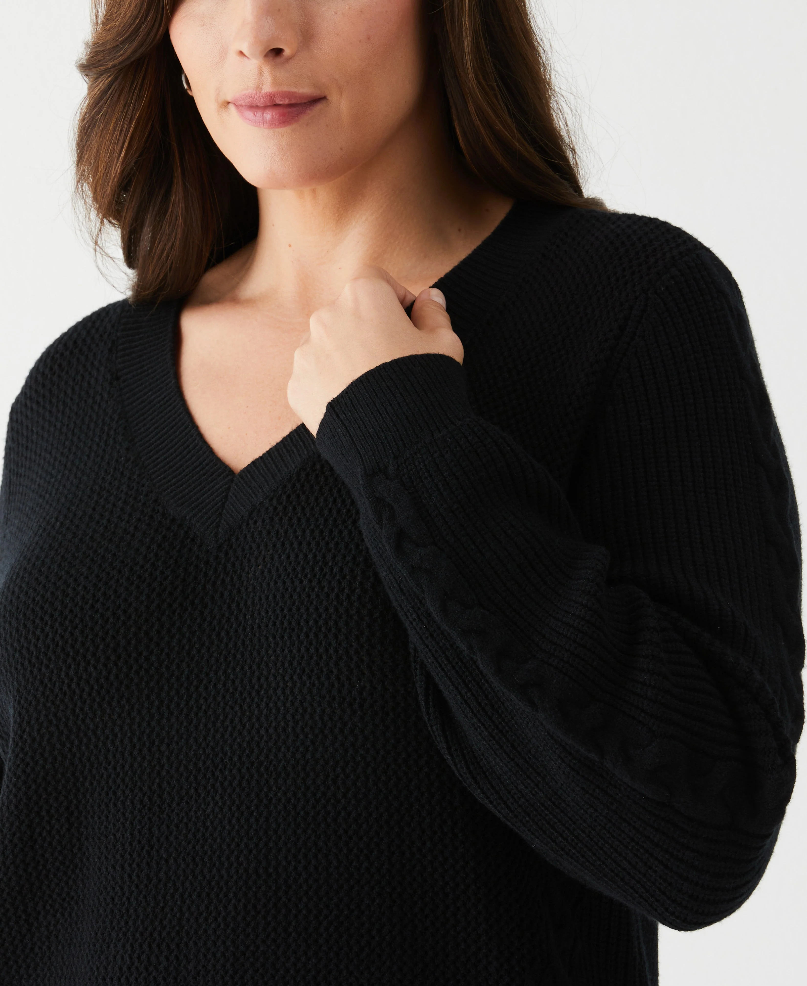 Plus Size Cable Knit V-Neck Sweater - Image 14