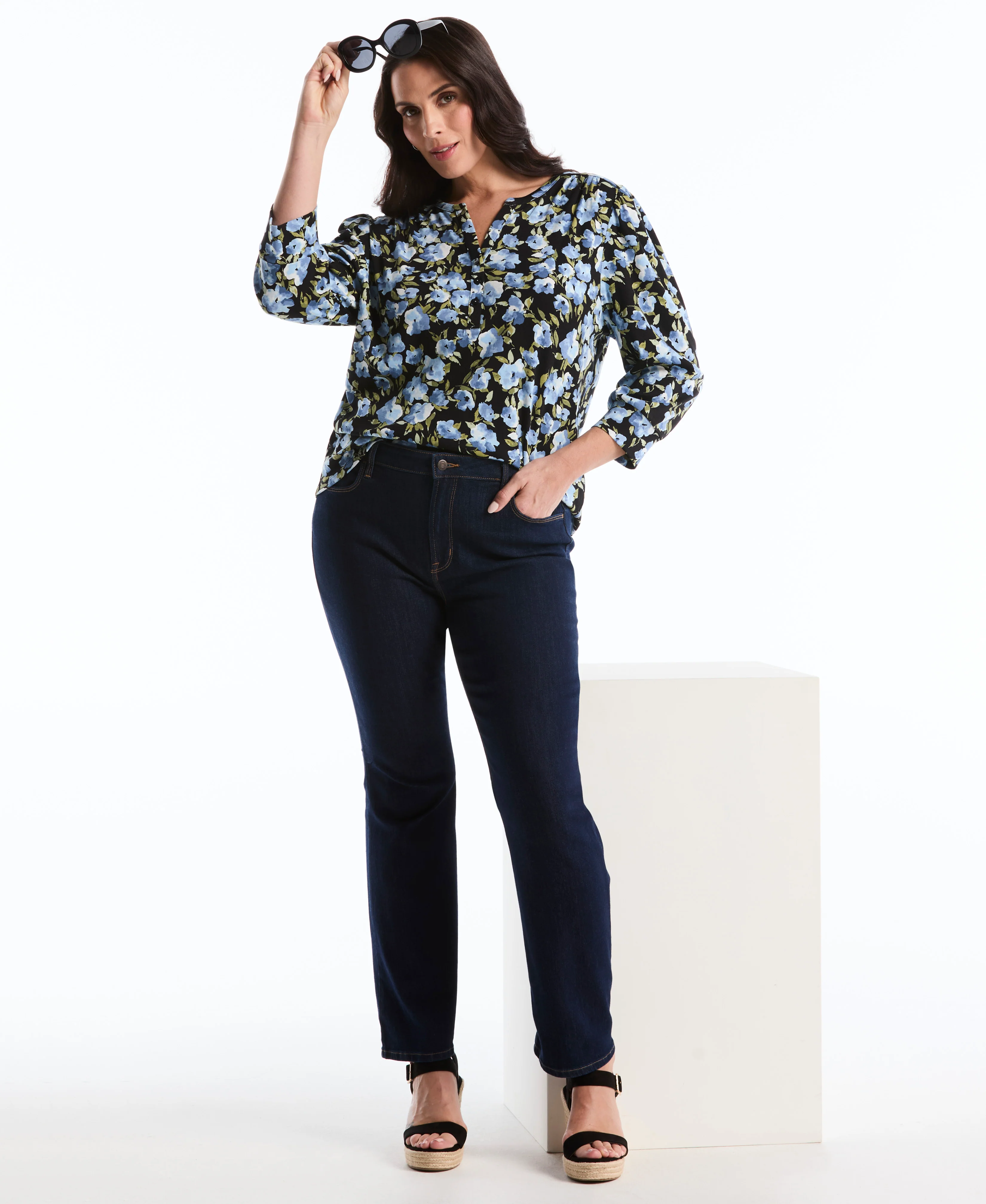 Plus Size Floral Print Shirred Top - Image 4